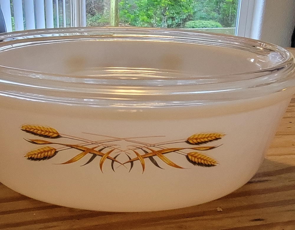 Fire King Wheat pattern Casserole dish with lid Vintage